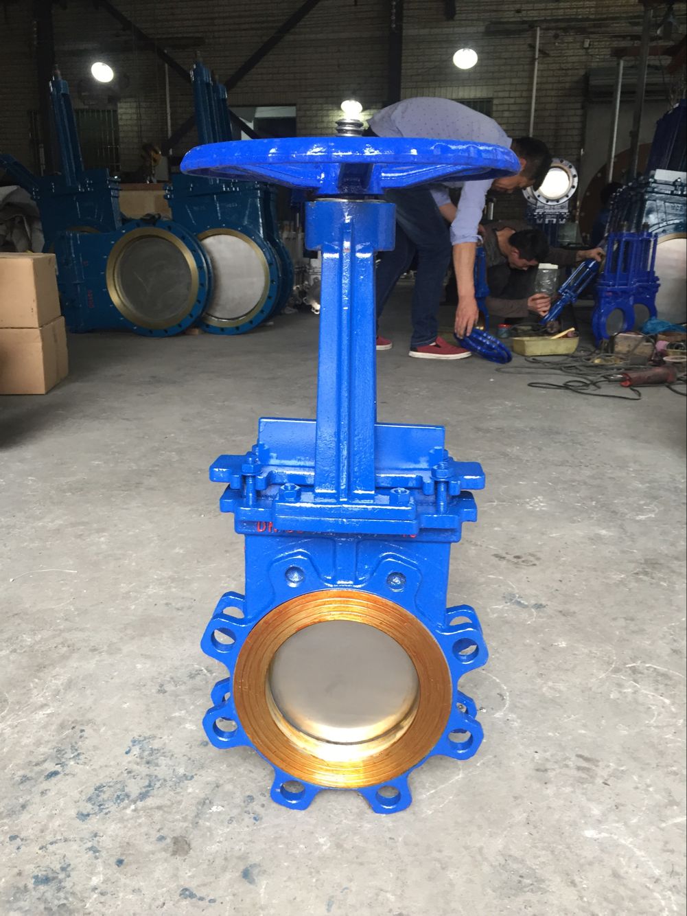 能夠決定刀型閘閥工作條件的因素有哪些？